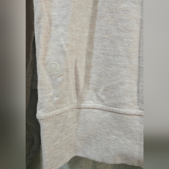 lululemon athletica Gray and Light Green Women Sweaters Bundle Of 2 - Picture 5 of 6